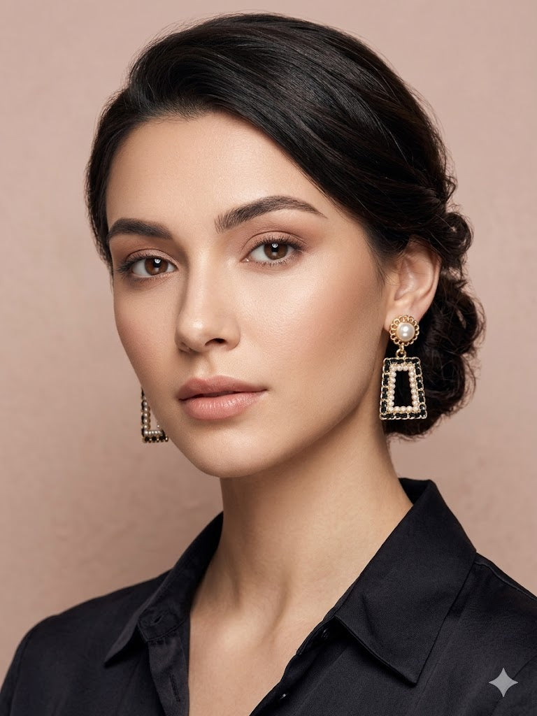 Black & White Pearl Earrings